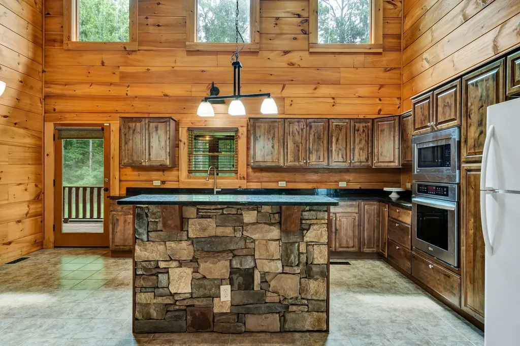 2838 Keith Road Ringgold GA 30736
