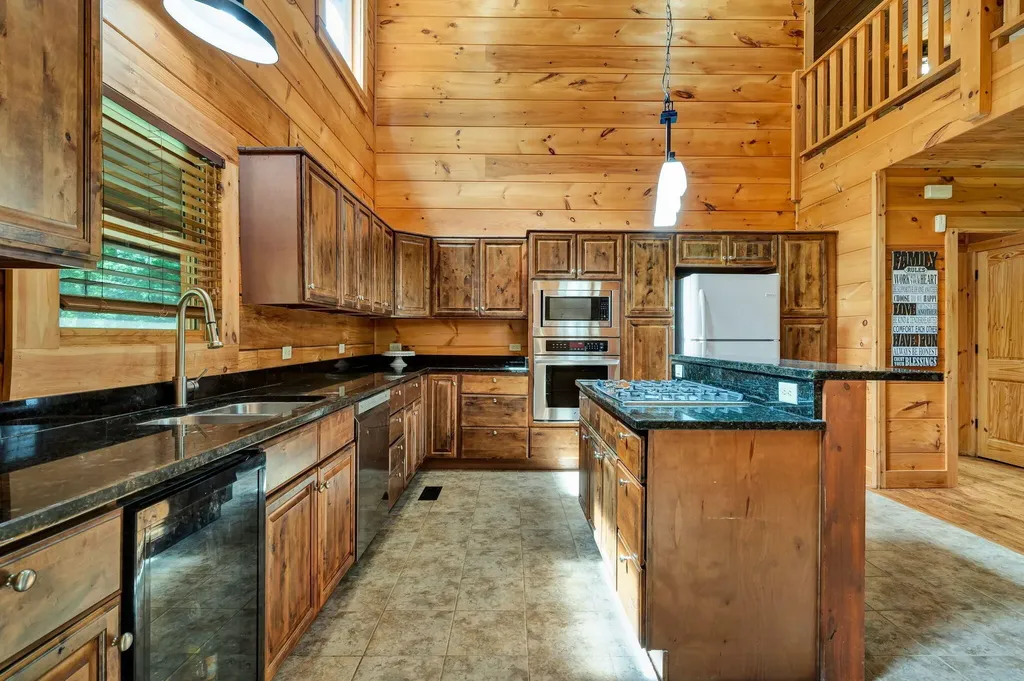 2838 Keith Road Ringgold GA 30736