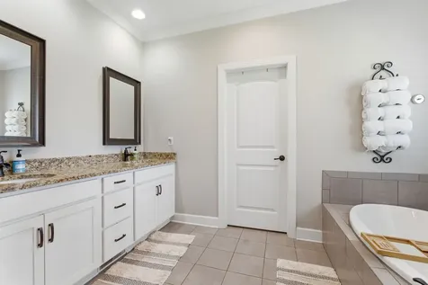 127 Waters Hill Circle Lebanon TN 37087