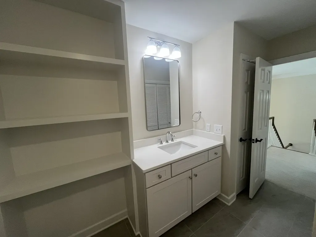 401 Bowling Avenue Nashville TN 37205