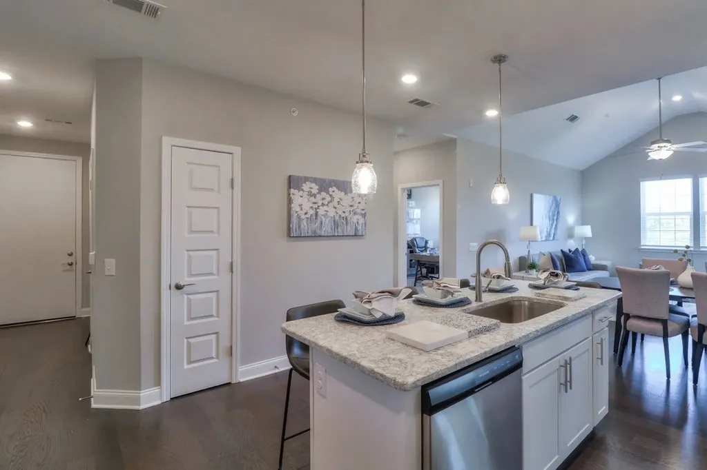 2000 Shadow Green Lane Franklin TN 37064