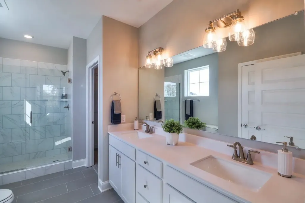 2000 Shadow Green Lane Franklin TN 37064