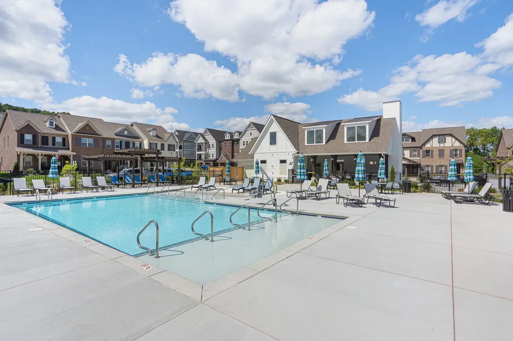 2000 Shadow Green Lane Franklin TN 37064
