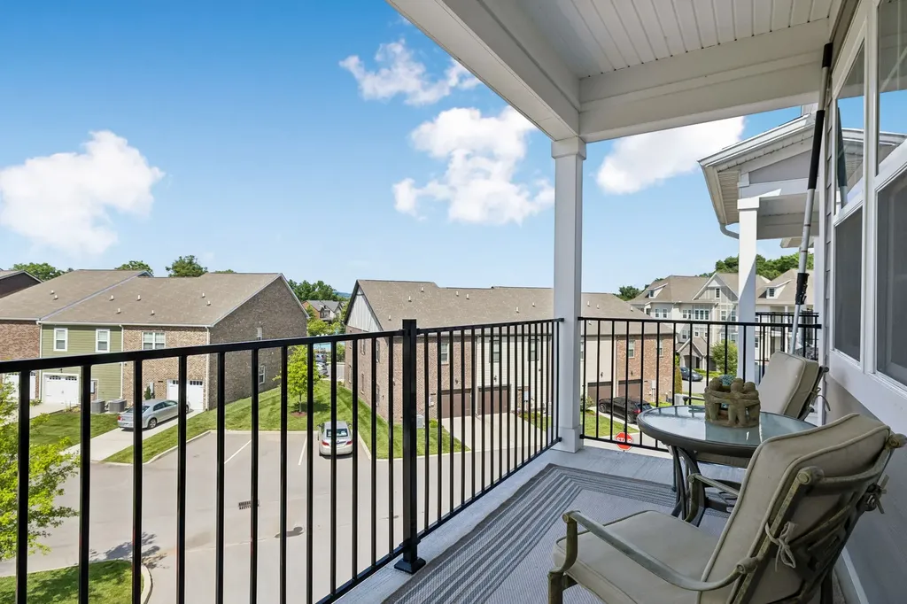 2000 Shadow Green Lane Franklin TN 37064