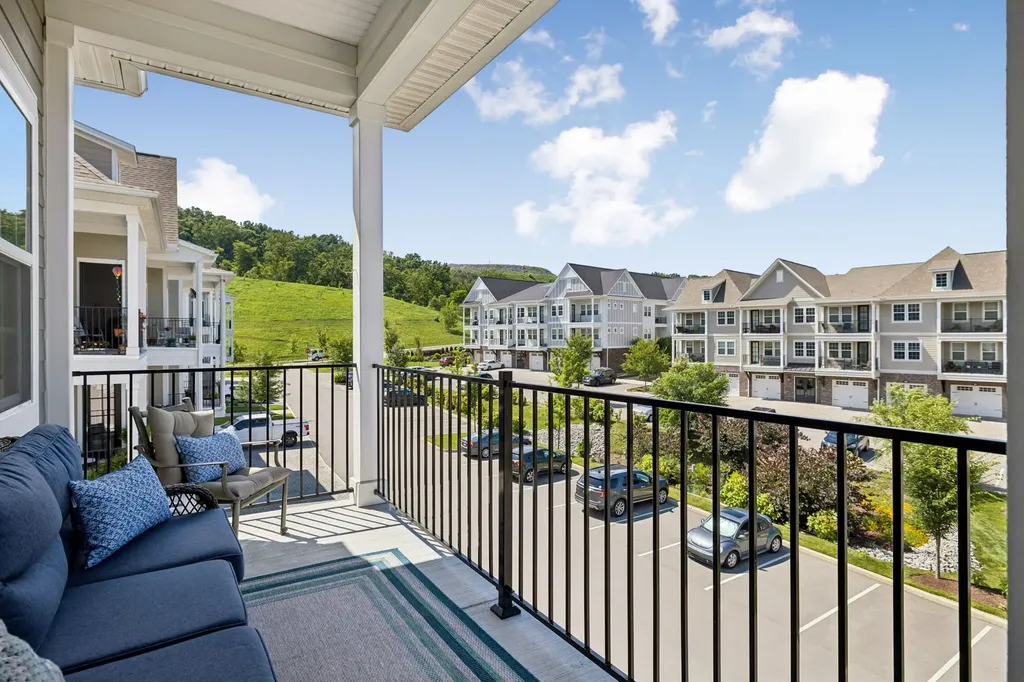 2000 Shadow Green Lane Franklin TN 37064