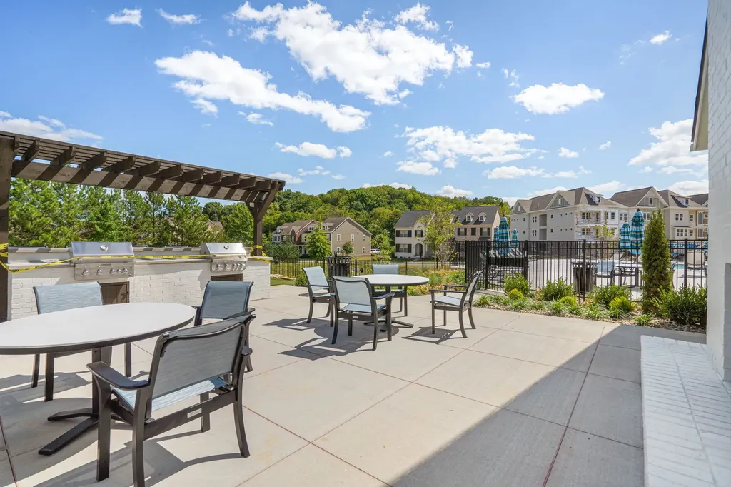 2000 Shadow Green Lane Franklin TN 37064