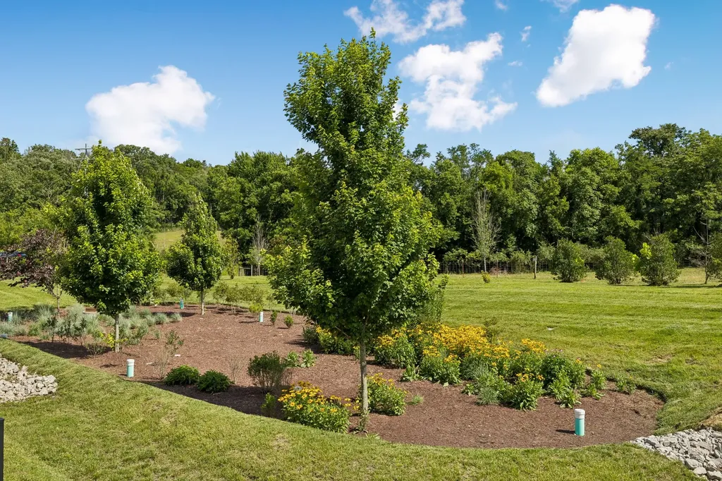 2000 Shadow Green Lane Franklin TN 37064