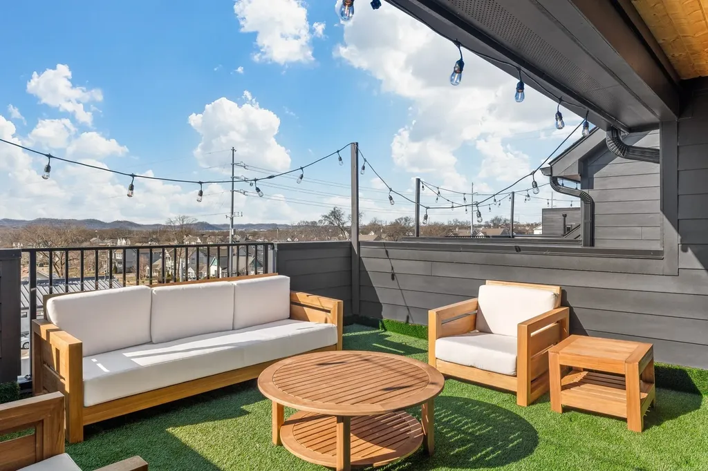 5011B Illinois Avenue Nashville TN 37209
