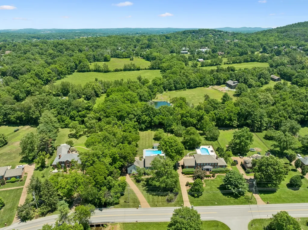 1400 Arrowhead Drive Brentwood TN 37027