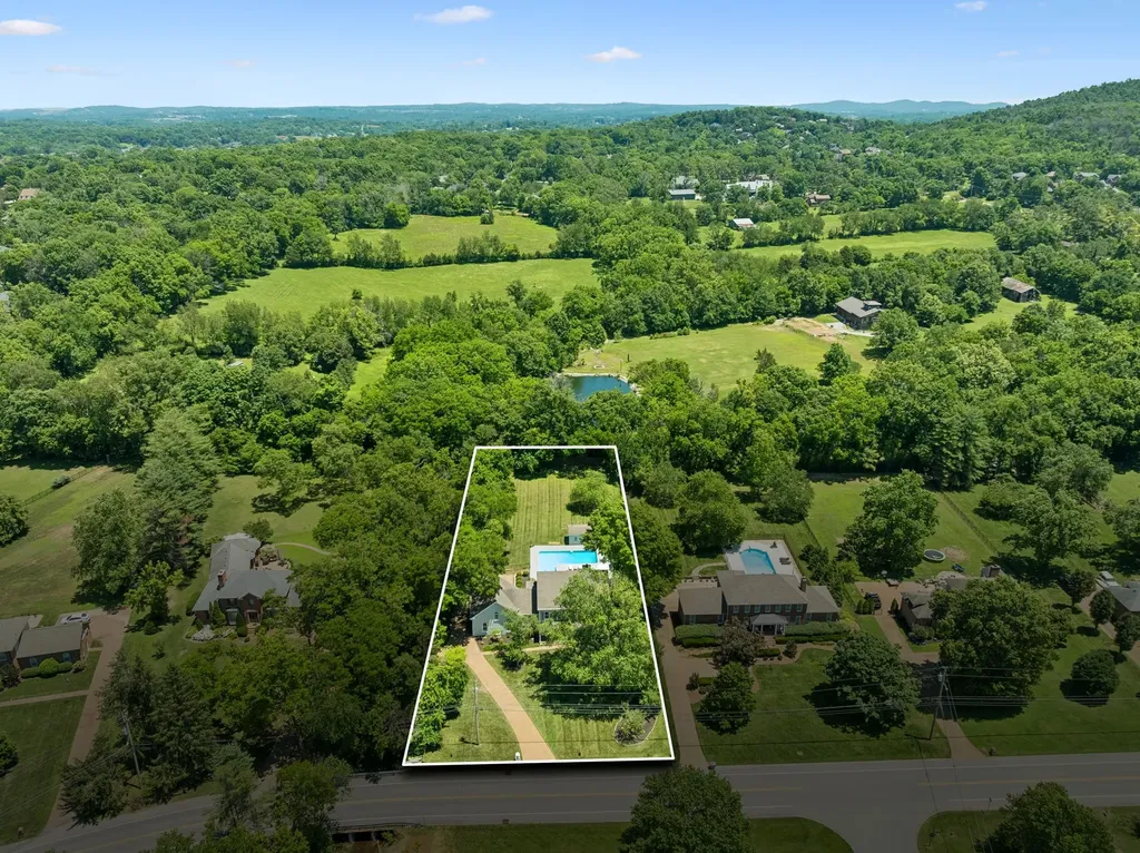 1400 Arrowhead Drive Brentwood TN 37027