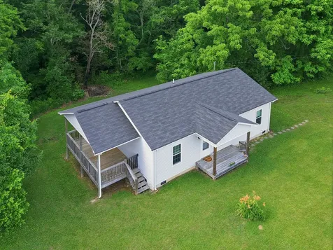 781 Sparta Street Spencer TN 38585