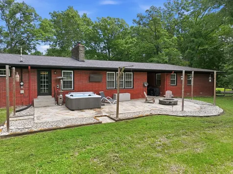 412 S Valley Road Shelbyville TN 37160