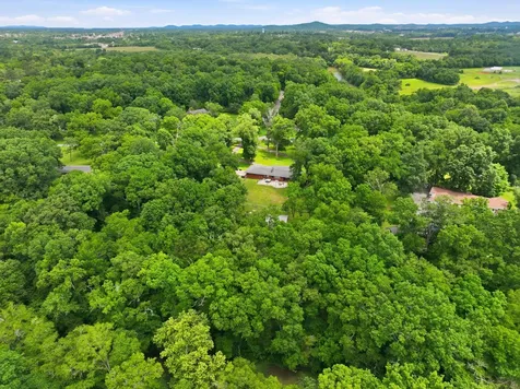 412 S Valley Road Shelbyville TN 37160