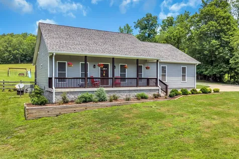 2757 New Dry Hollow Road Cumberland Furnace TN 37051