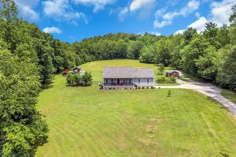 2757 New Dry Hollow Road Cumberland Furnace TN 37051