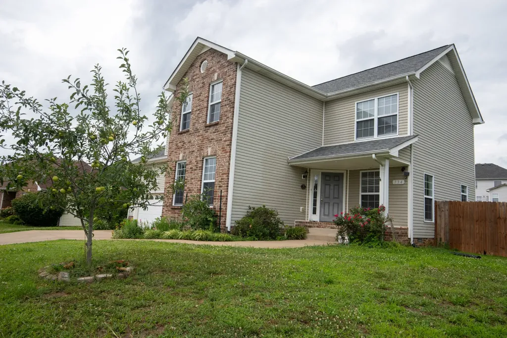 734 Cedar Grove Court Clarksville TN 37040