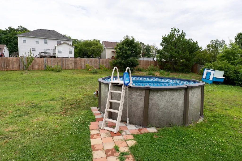 734 Cedar Grove Court Clarksville TN 37040