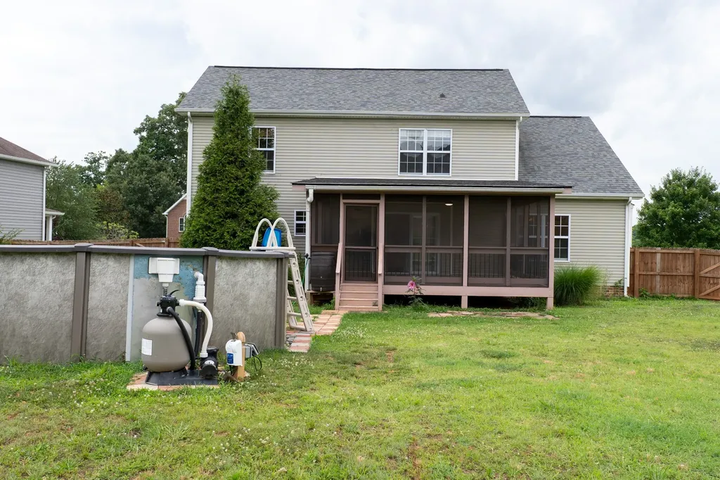 734 Cedar Grove Court Clarksville TN 37040