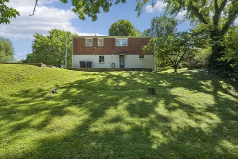 553 Brewer Drive Nashville TN 37211