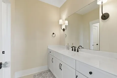 5586 Hardeman Springs Boulevard Arrington TN 37014