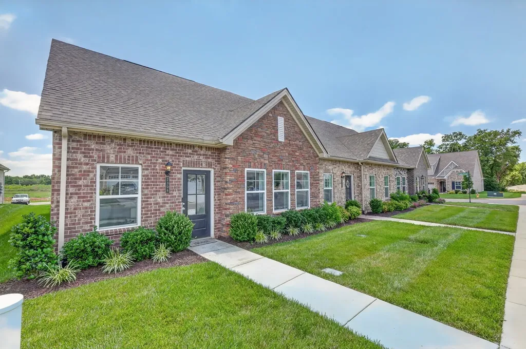 2306 Laurelstone Drive Murfreesboro TN 37130