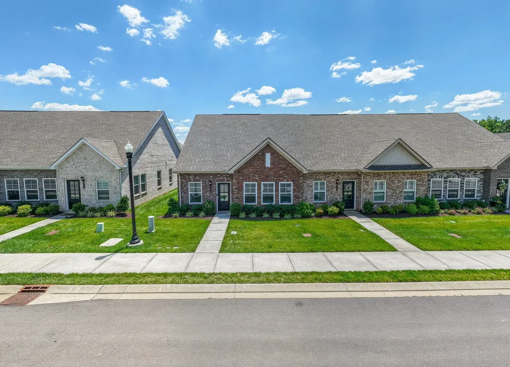2306 Laurelstone Drive Murfreesboro TN 37130