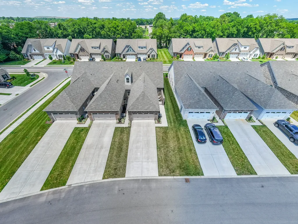 2306 Laurelstone Drive Murfreesboro TN 37130
