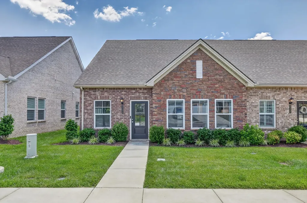 2306 Laurelstone Drive Murfreesboro TN 37130