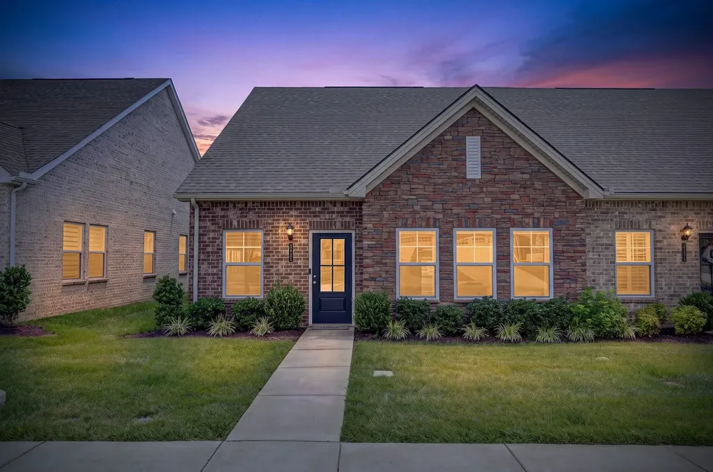 2306 Laurelstone Drive Murfreesboro TN 37130