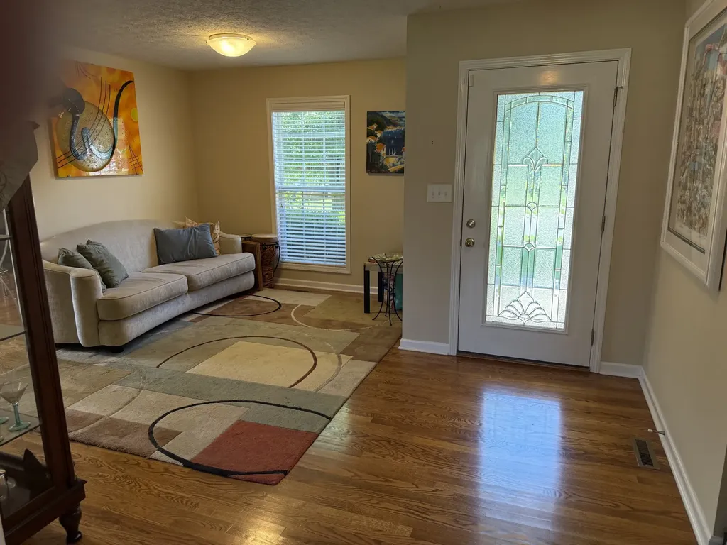 645 Weathervane Drive Gallatin TN 37066