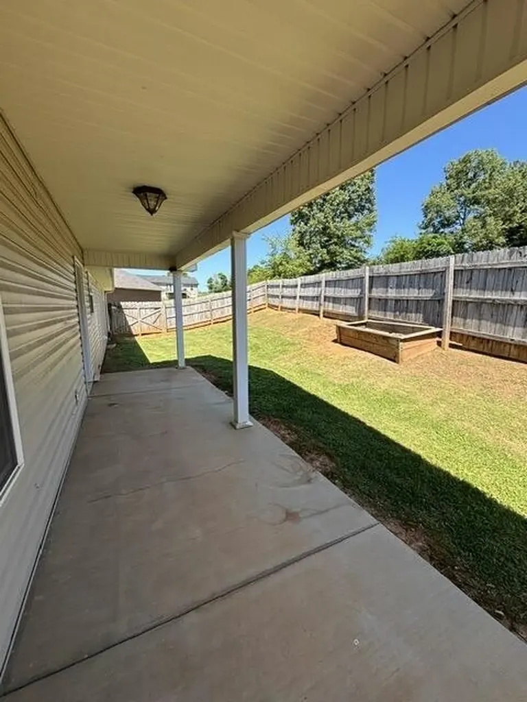 304 Ashton Way Madisonville TN 37354