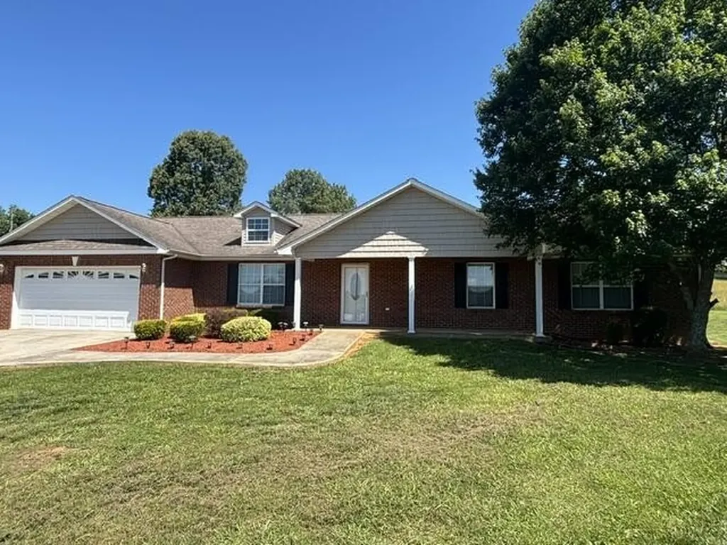 304 Ashton Way Madisonville TN 37354