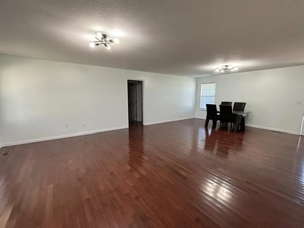 304 Ashton Way Madisonville TN 37354