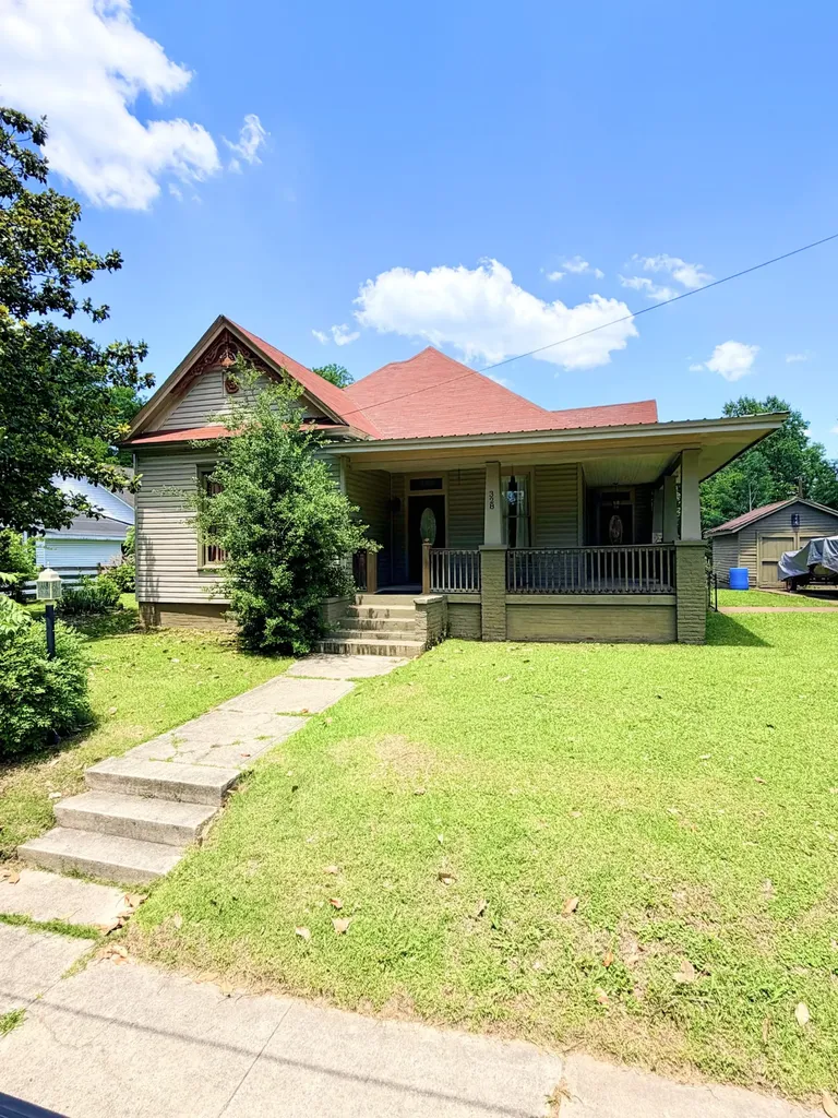 328 Head Street Paris TN 38242