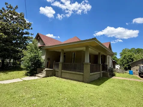 328 Head Street Paris TN 38242