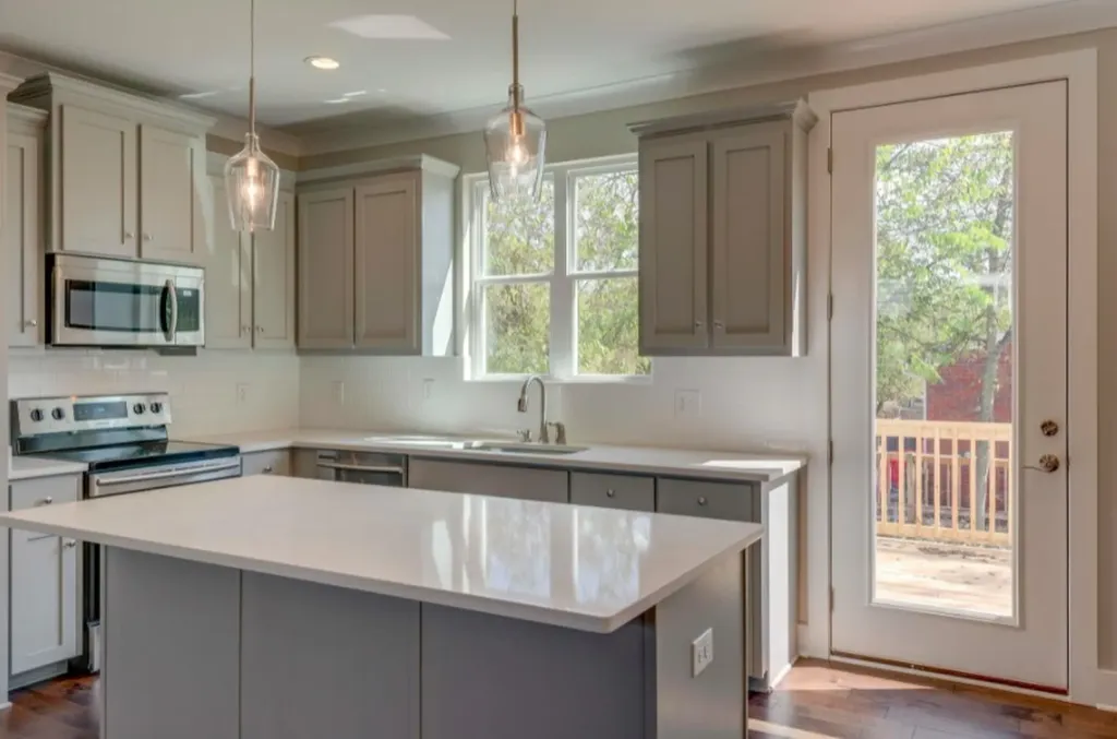 673 Park Street Nashville TN 37209