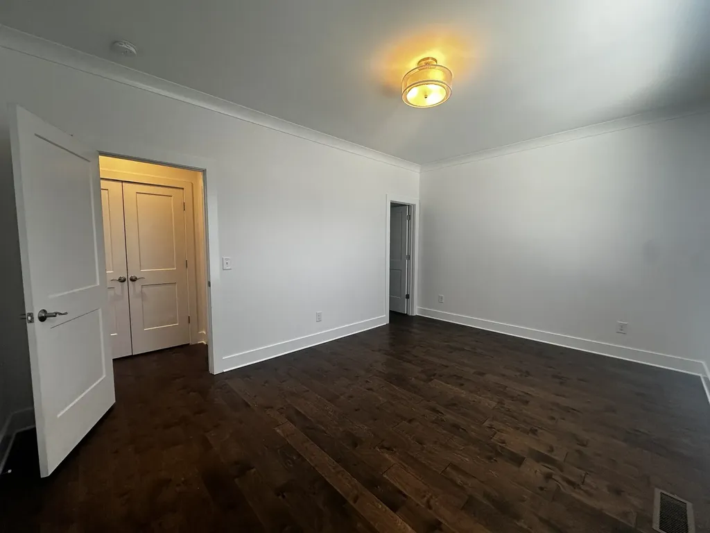 673 Park Street Nashville TN 37209