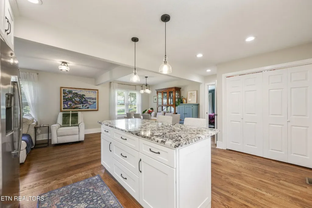 143 Fairview Drive Maryville TN 37803