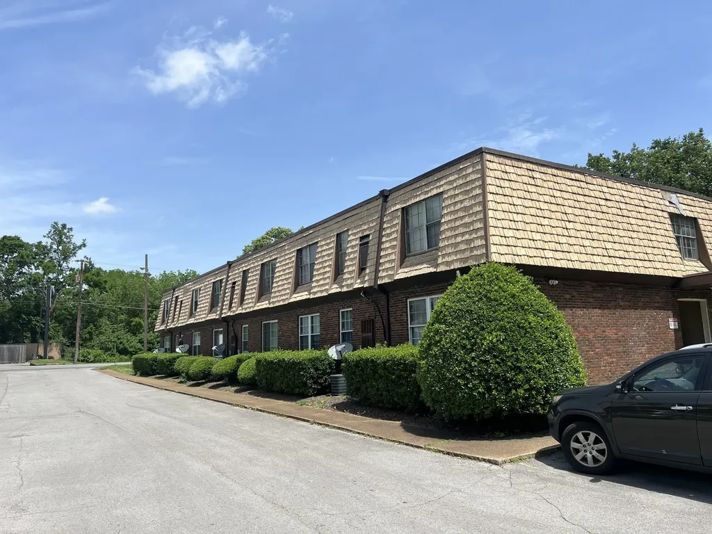 441 Harding Played Nashville TN 37211