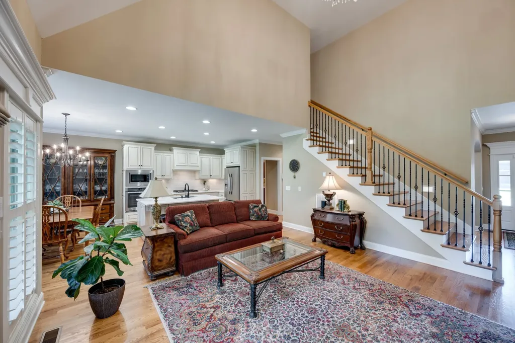 3126 Robinwood Drive Murfreesboro TN 37128