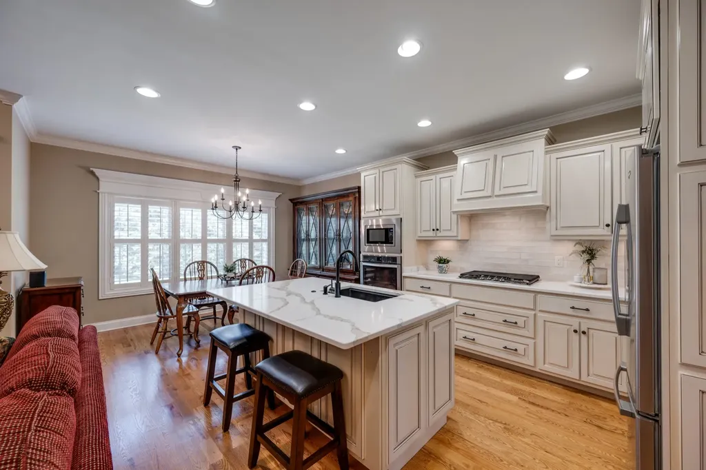 3126 Robinwood Drive Murfreesboro TN 37128