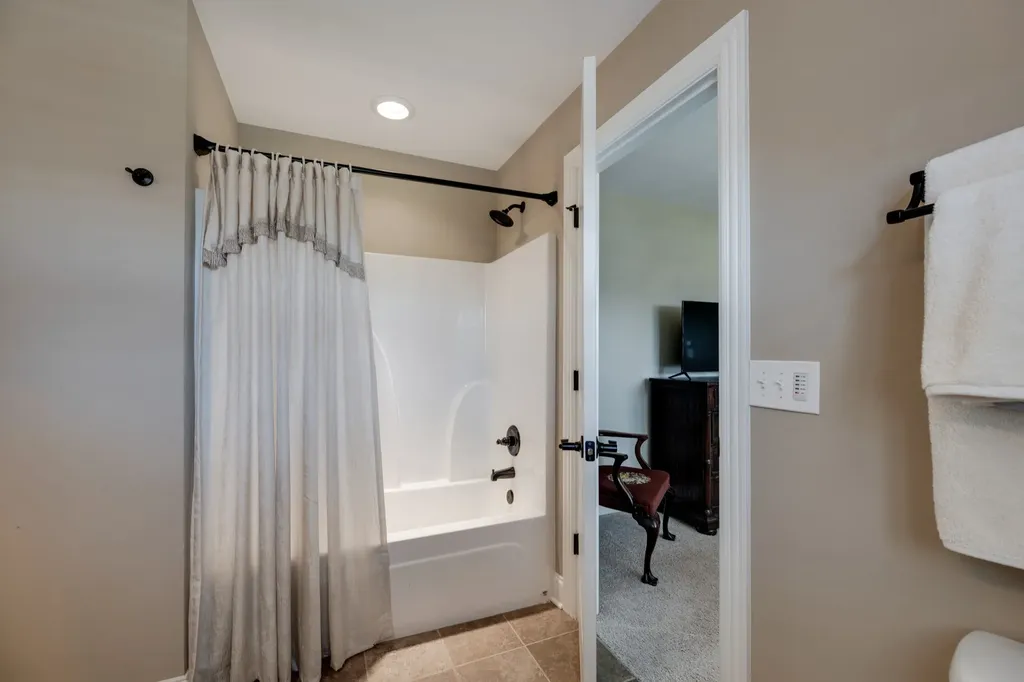 3126 Robinwood Drive Murfreesboro TN 37128