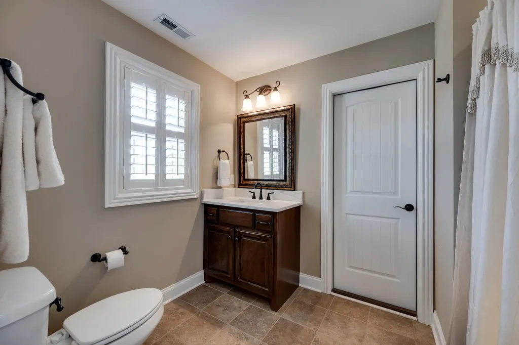 3126 Robinwood Drive Murfreesboro TN 37128