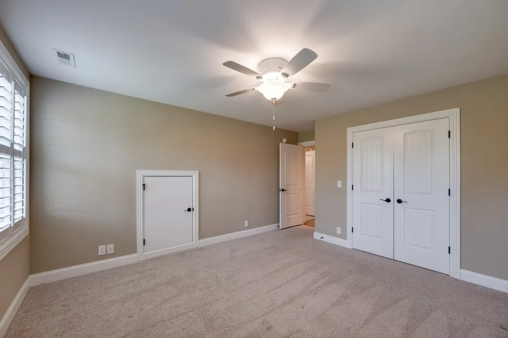 3126 Robinwood Drive Murfreesboro TN 37128