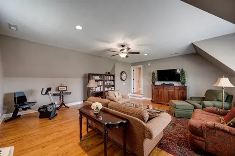 3126 Robinwood Drive Murfreesboro TN 37128