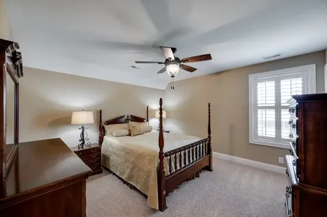 3126 Robinwood Drive Murfreesboro TN 37128