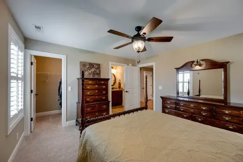 3126 Robinwood Drive Murfreesboro TN 37128