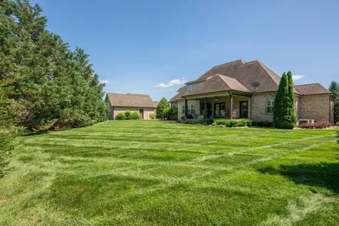 3126 Robinwood Drive Murfreesboro TN 37128