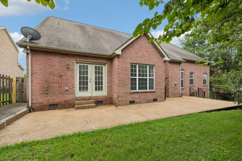 2205 Maple Grove Lane Nashville TN 37211