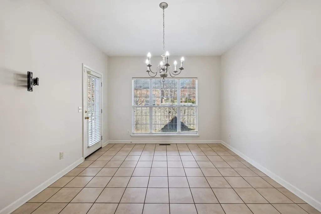 2205 Maple Grove Lane Nashville TN 37211